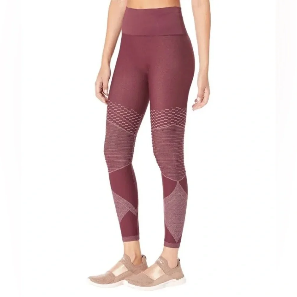 Spanx Look At Me Seamless Moto Leggings Wine Burgundy Red